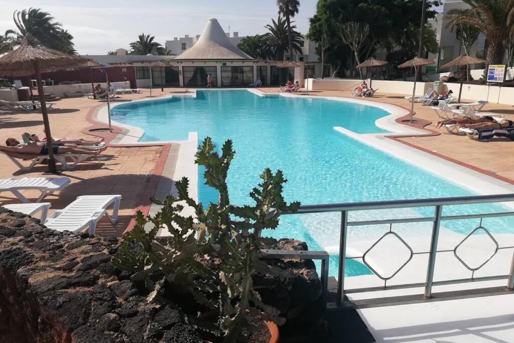 Apartamento Giovanni 09 Playa Roca Costa Teguise Εξωτερικό φωτογραφία